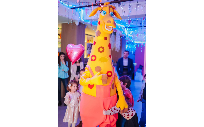 დაბადების დღის წვეულება 30+1 ბავშვზე